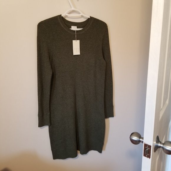 BNWT Sweater Dress - Picture 1 of 3